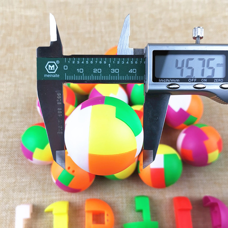 Distributore automatico di pal - Party Games Egg recensione e prezzo
