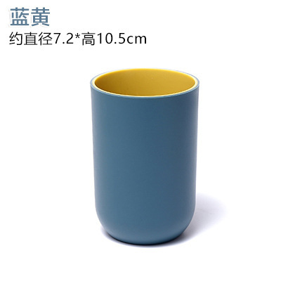 Tazza Portaspazzolino Five Nig - Party Games At Christmas recensione e prezzo